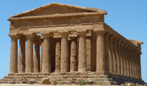 Il Tempio della Concordia, nella Valle dei Templi ad Agrigento (flickr.com)