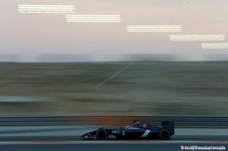 Esteban Gutierrez (Sauber) on track