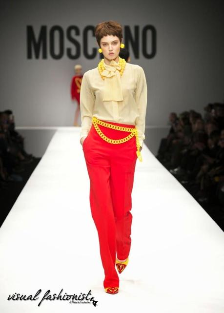 Moschino con Jeremy Scott: la moda fast fashion in stile McDonald è la rivoluzione