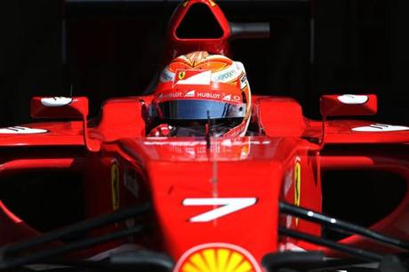 Kimi-Raikkonen-Ferrari_Test_day7_Bahrain_2014