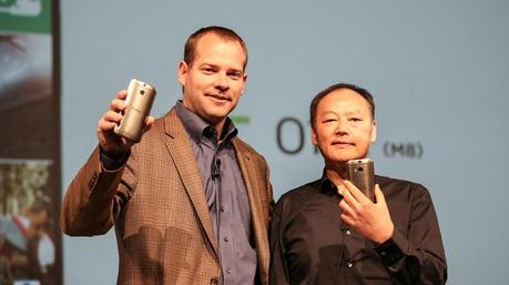 Secondo HTC il Samsung Galaxy S5 è per chi ama la plastica economica