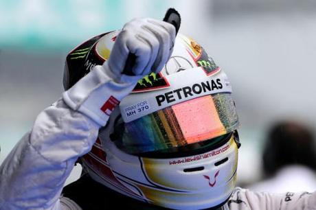 Lewis-Hamilton_Qualifiche_GPMalesia2014 (1)