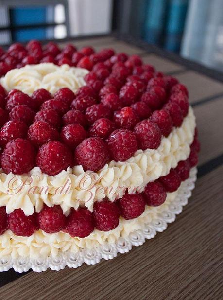 torta lamponi e cioccolato bianco