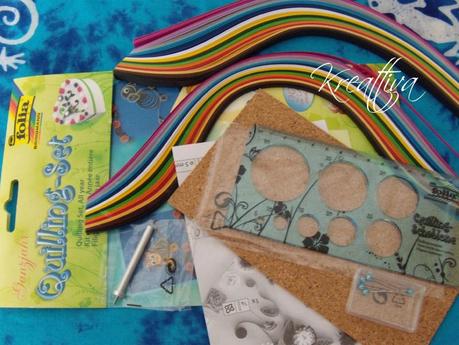 Set per quilling e come realizzare dei cuoricini di carta