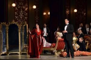 “La Traviata”, il nuovo allestimento di Ferzan Özpetek: in scena dal 23 marzo al 3 aprile al Teatro Petruzzelli, Bari