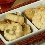 Finger food: biscotti salati al parmigiano