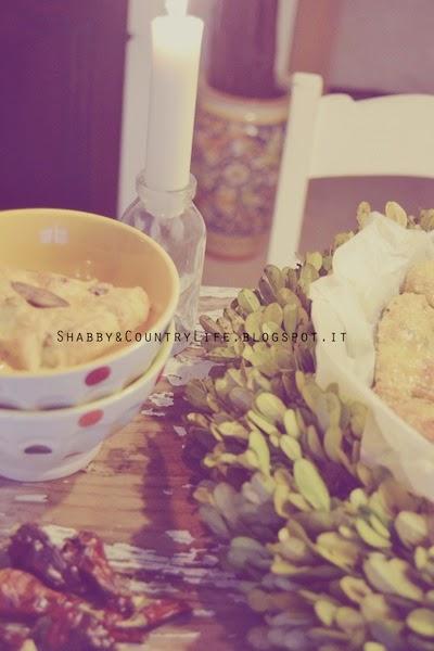 Un' attimo di felicità .. { Ghirlanda di Shortbread Rosmarino, Salvia & Pistacchi }- shabby&countrylife.blogspot.it