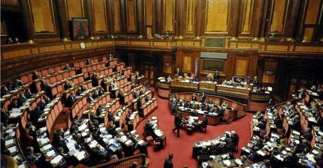 Riforma del Senato di Renzi (e altre revisioni costituzionali): il testo del disegno di legge e le slide