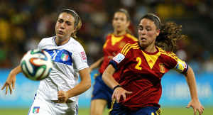Una fase di gioco della semifinale Italia-Spagna ai mondiali di calcio femminile under-17 (fifa.com/u17womensworldcup)
