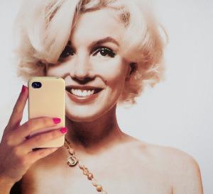 selfie marylin