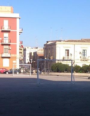 porte-piazza-santa-lucia