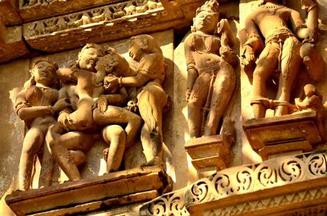 I Templi Pornografici di Khajuraho, India