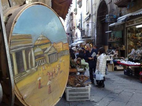 sensi unici per pedoni a san gregorio armeno