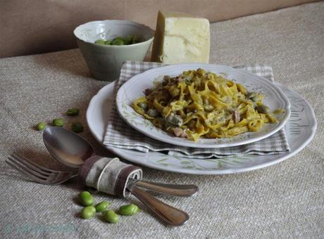 fave, tagliatelle, curcuma, noodles, beans, cheese, pecorino