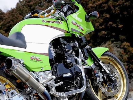 Kawasaki GPZ 900 R Sport Package Type S by Red Eagle Sanctuary