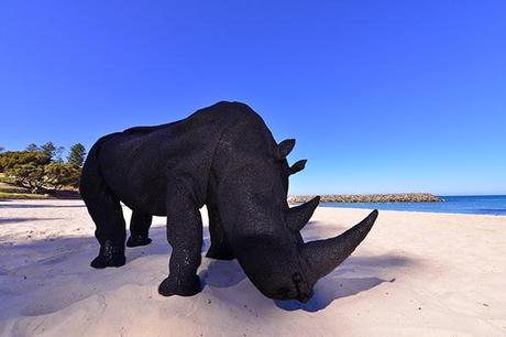 Sculpture by the sea