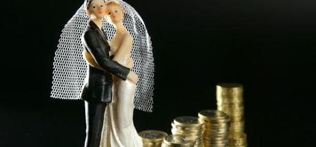 Il finto incentivo di 25 mila euro per il matrimonio: sull’altare mi sposo con un Pesce d’Aprile!