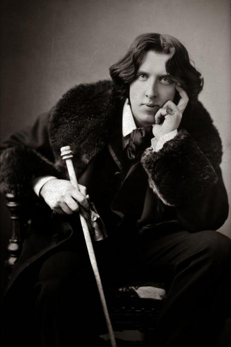 Cosa accadde il 5 Aprile - L'Isola di Pasqua e la prigionia di Oscar Wilde