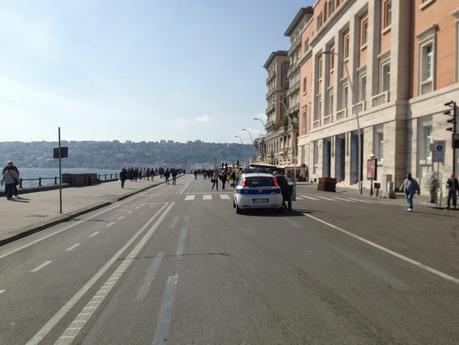 Ignazio Marino vuoi imparare cosa è una pedonalizzazione? Guarda al Lungomare di Napoli, altro che il flop dei Fori Imperiali