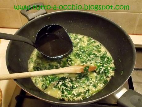 WHB #427 - Risotto alle ortiche con salsa ai formaggi