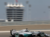 Mercedes domina, Hamilton complimenti Rosberg