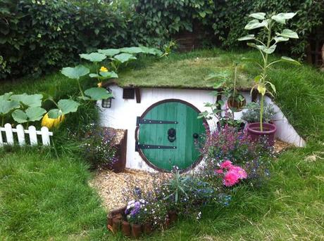 casa-hobbit-giardino