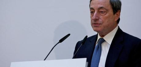 Spread giù a 162 punti. Mario Draghi: ” stagnazione pericolosa”