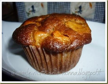 Muffin alle mele con zucchero di canna integrale e grappa al limoncello (6)