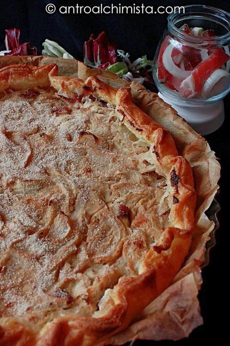 Torta Rustica di Cipolle, Gorgonzola e Speck al Balsamico