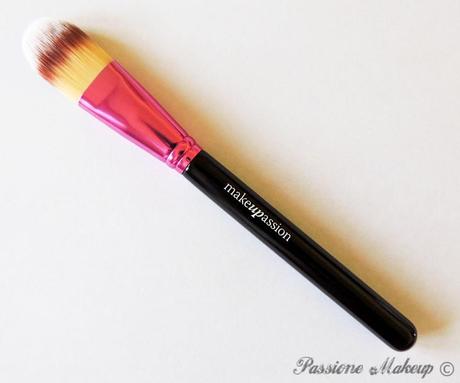 MakeUPassion: Set 10 Pennelli Professionali - Review