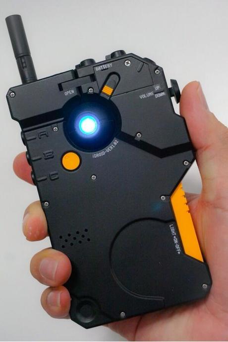 Volete trasformare il vostro iPhone nell'iDroid di Metal Gear Solid V: Ground Zeroes? 