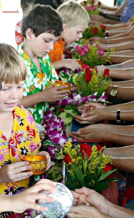 Il nostro Songkran a scuola