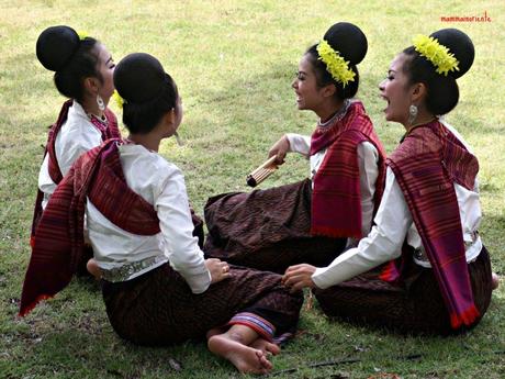 Il nostro Songkran a scuola