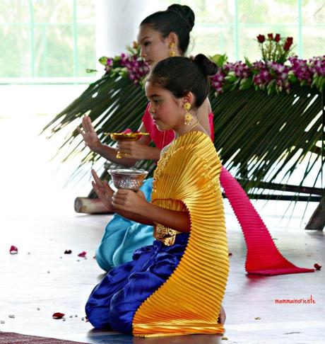 Il nostro Songkran a scuola