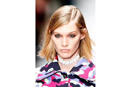 aa BEAUTY-styling-bob-Carven-bty-W-S14-P-001_hg_temp2_s_full_l