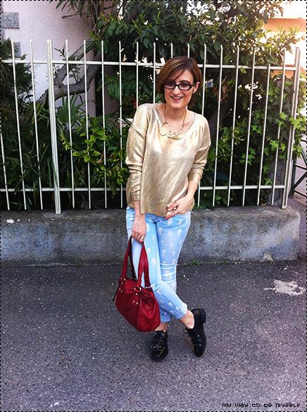 #ootd: 1st Class Fashion golden sweatshirt (Oro e Oxford shoes per una giornata di impegni)