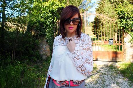 Outfit: Top crochet e harem pant grigi