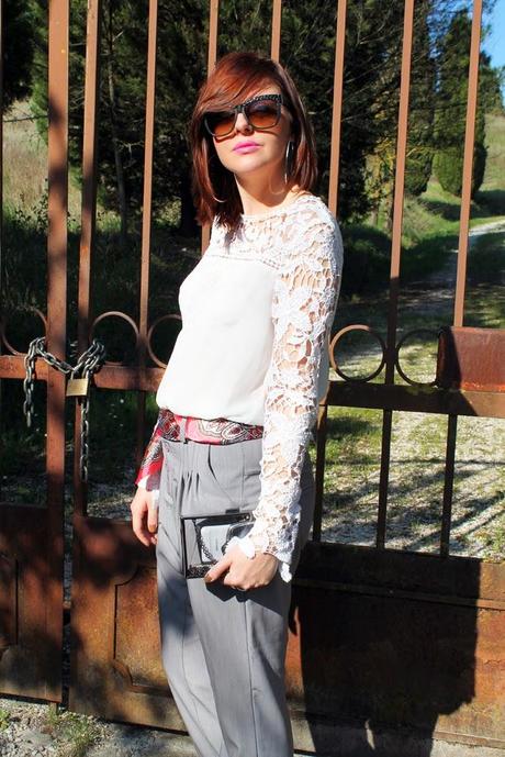 Outfit: Top crochet e harem pant grigi