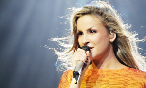 La cantante brasiliana, Claudia Leitte (vipado.com.br)