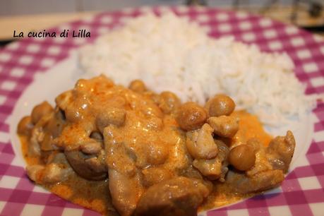 Secondi: Curry di pollo e ceci