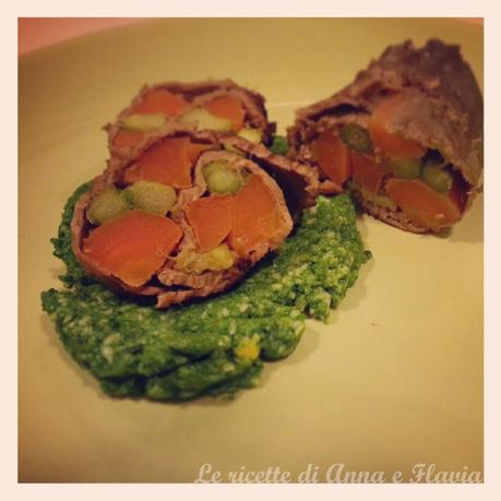 Involtini con verdure in salsa di spinaci