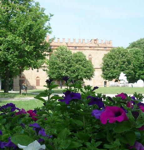 Pozza di Maranello (MO): atmosfere di primavera tra profumi e sapori