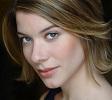 Tessa Ferrer dopo “Grey’s Anatomy” sarà ricorrente in “Extant”