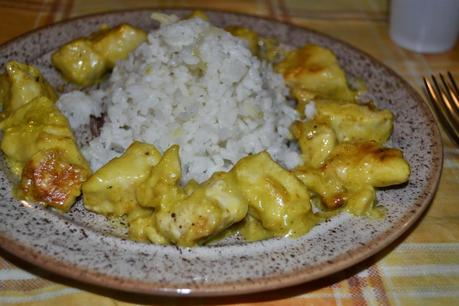 Pollo al curry con riso finissimo