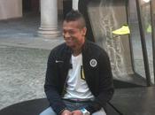 Guarin all’evento Nike, annata particolare l’Inter, molliamo lotteremo fino alla fine, Ronaldo idolo”.