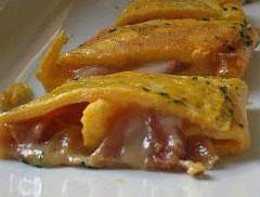 rotolo-di-frittata-con-speck-e-taleggio