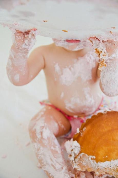 {Greta's cake smash session}