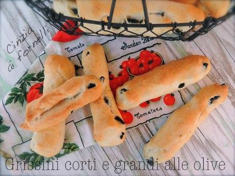 grissini con olive grandi 