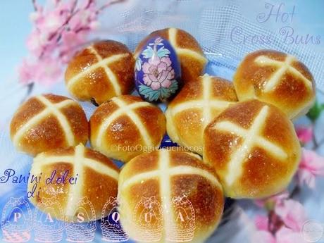 Hot Cross Buns | Re-Cake7