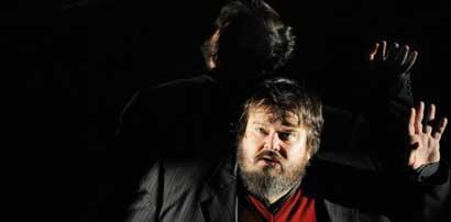 Giuseppe Battiston in MONOLOGHI a TEATRO – L’invenzione della solitudine di Paul Auster